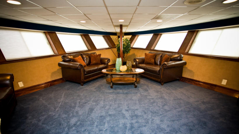Charter Yacht Hornblower Serenity Lounge